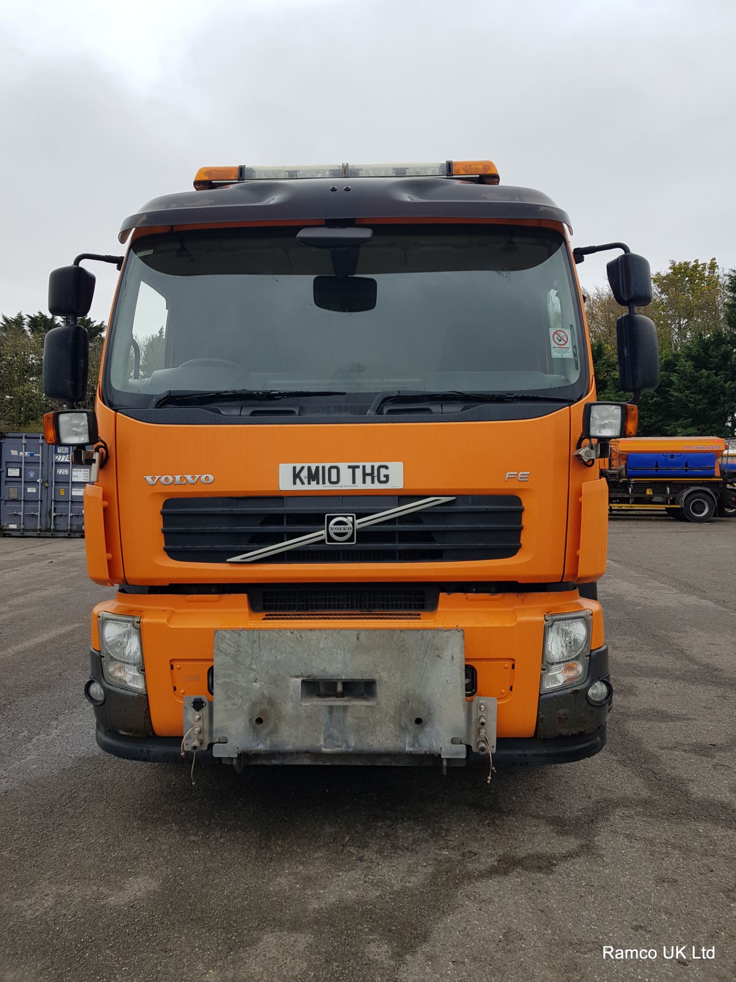 2010 (reg KM10 THG) Volvo FE 340 with Romaquip pre-wet gritter mount. - Image 2 of 17
