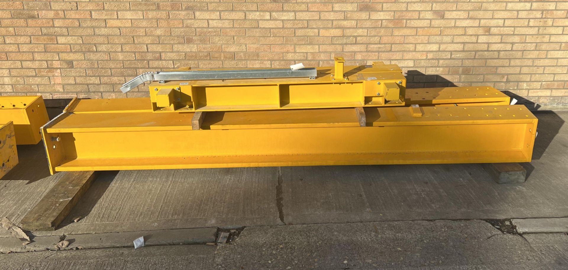 Street overhead crane - type ZX084 – 2012 – 3.2 tonne capacity, control units, beams and framework - Bild 53 aus 57