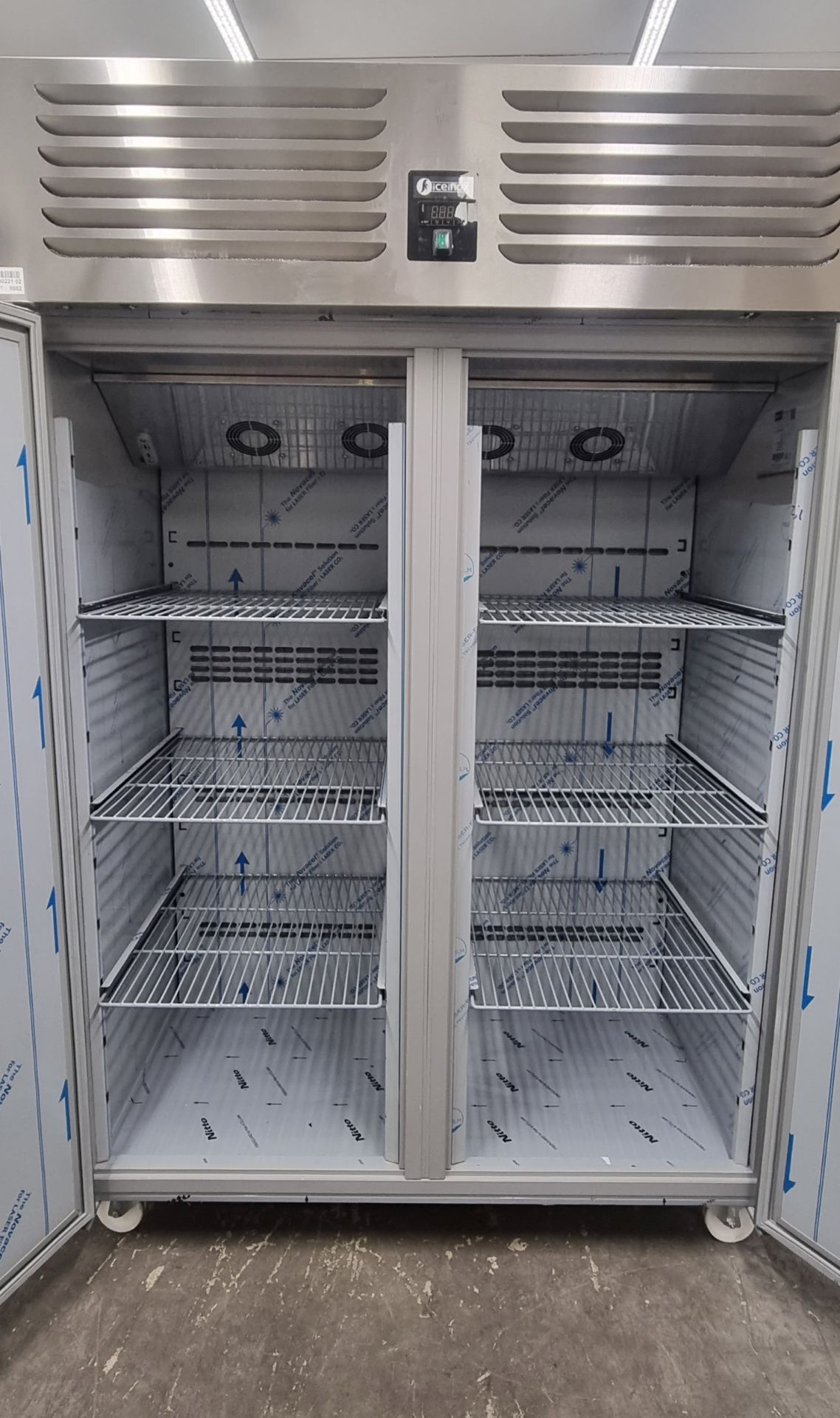 Iceinox VTS 1340 N CR stainless steel upright, double door freezer - Image 3 of 16