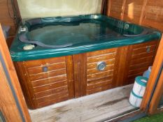 Hot tub spa with cover & steps – 2100 x 2100 x 800mm with 4 filters