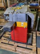 Dunlop DWB/304 wheel balancing machine