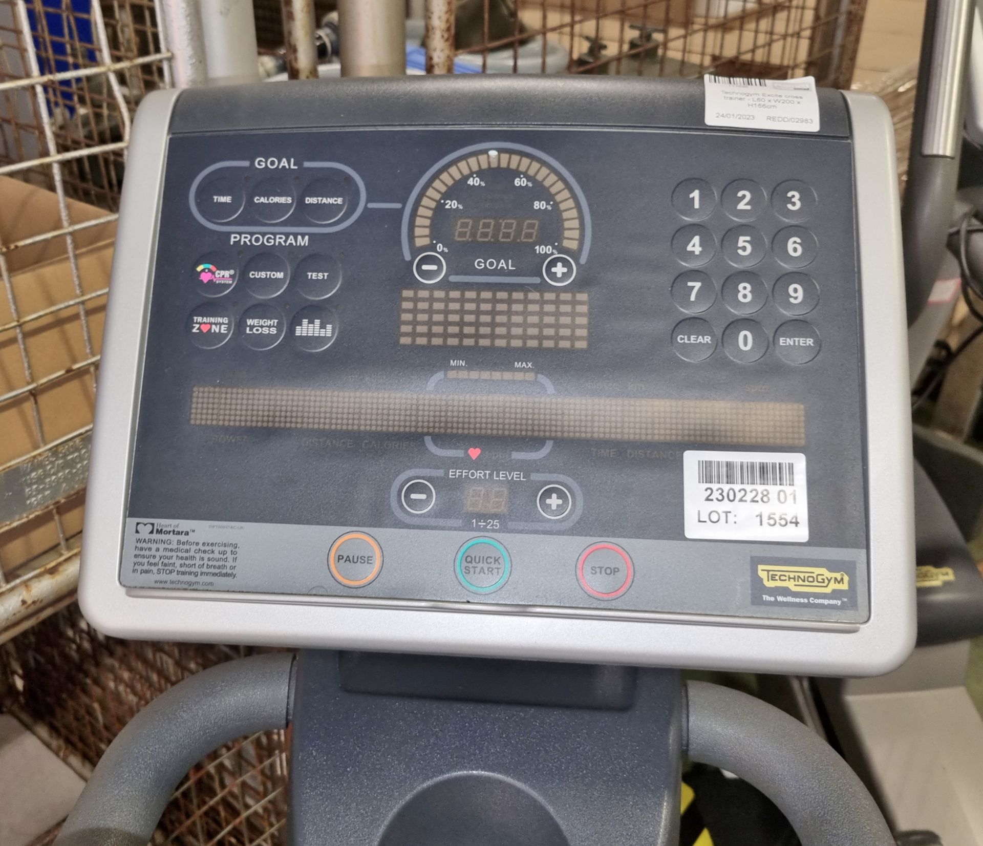 Technogym Excite cross trainer - L60 x W200 x H166cm - Image 4 of 5