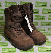 YSD Military boots boxed - size 8M