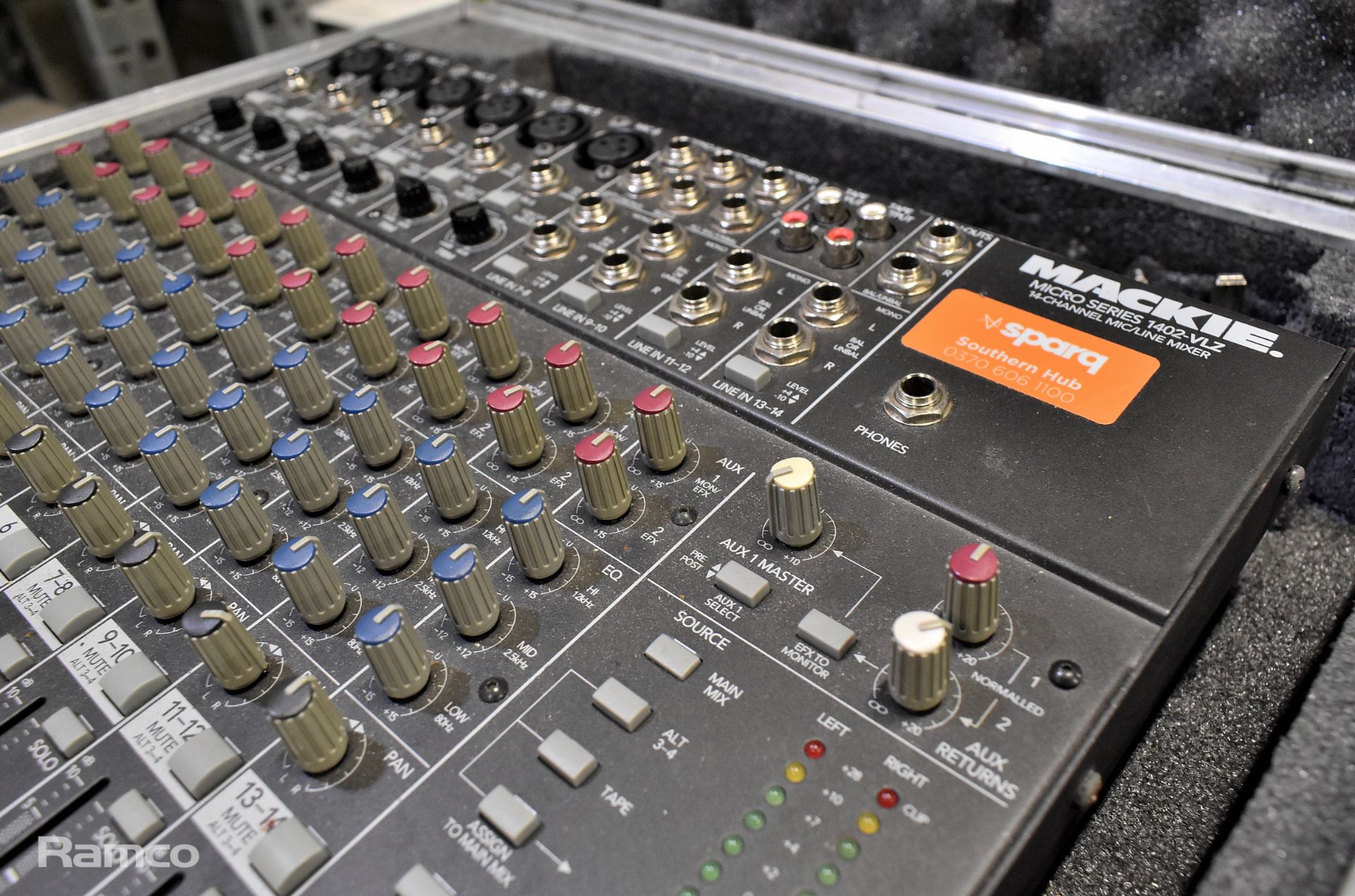 Mackie Micro Series 1402-VLZ 14 channel mic / line mixer - in case - Image 4 of 6