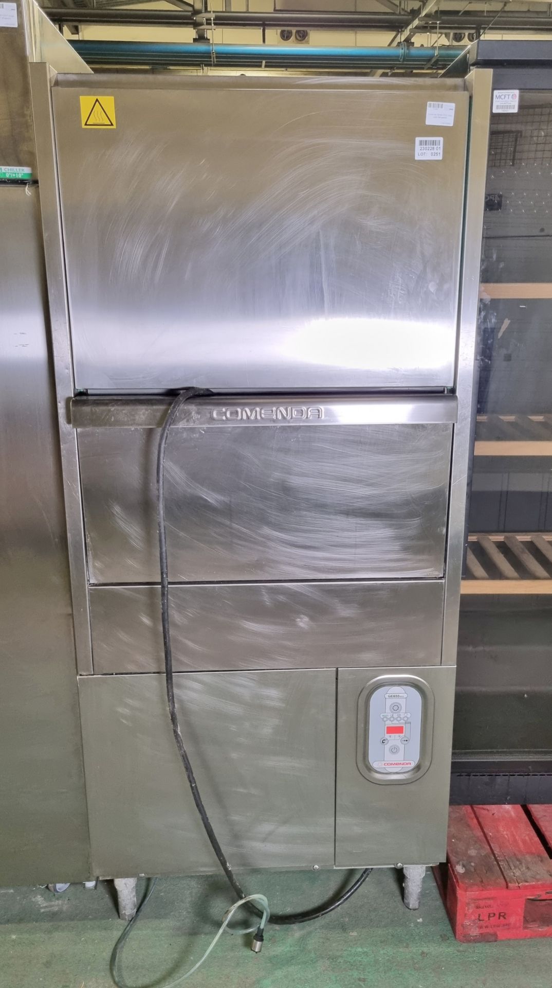 Comenda GE655 RCD hood-type dishwasher