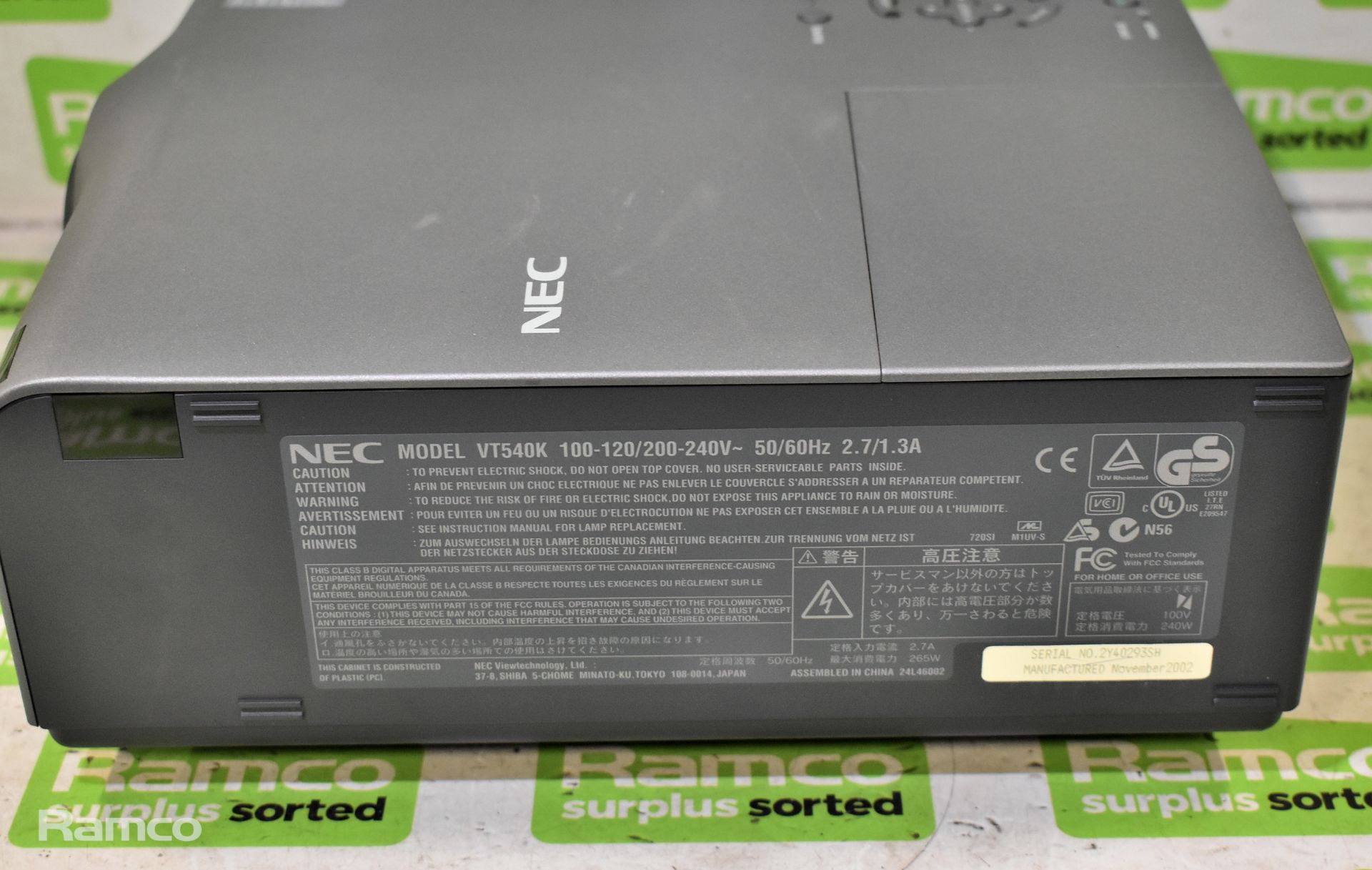 NEC VT540K LCD projector with carry case - Image 6 of 7