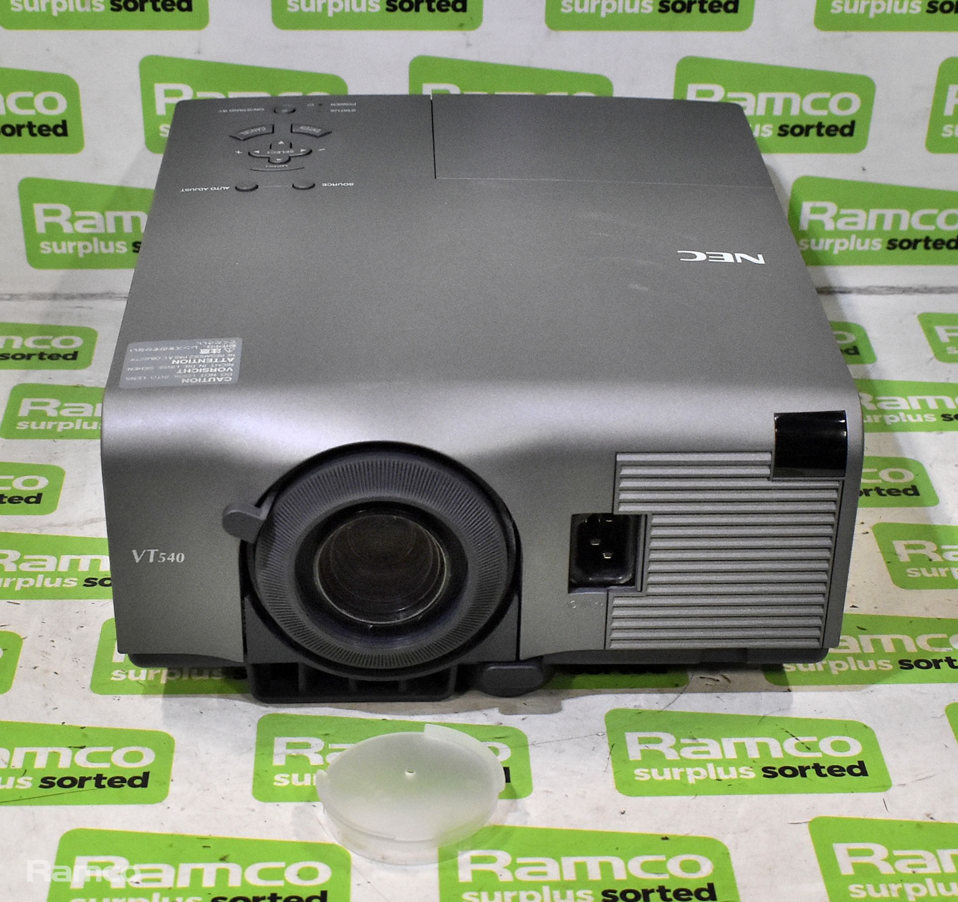 NEC VT540K LCD projector with carry case - Image 2 of 7