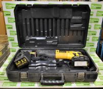 Dewalt DW938 18v reciprocating saw in case w/charger & 1x battery