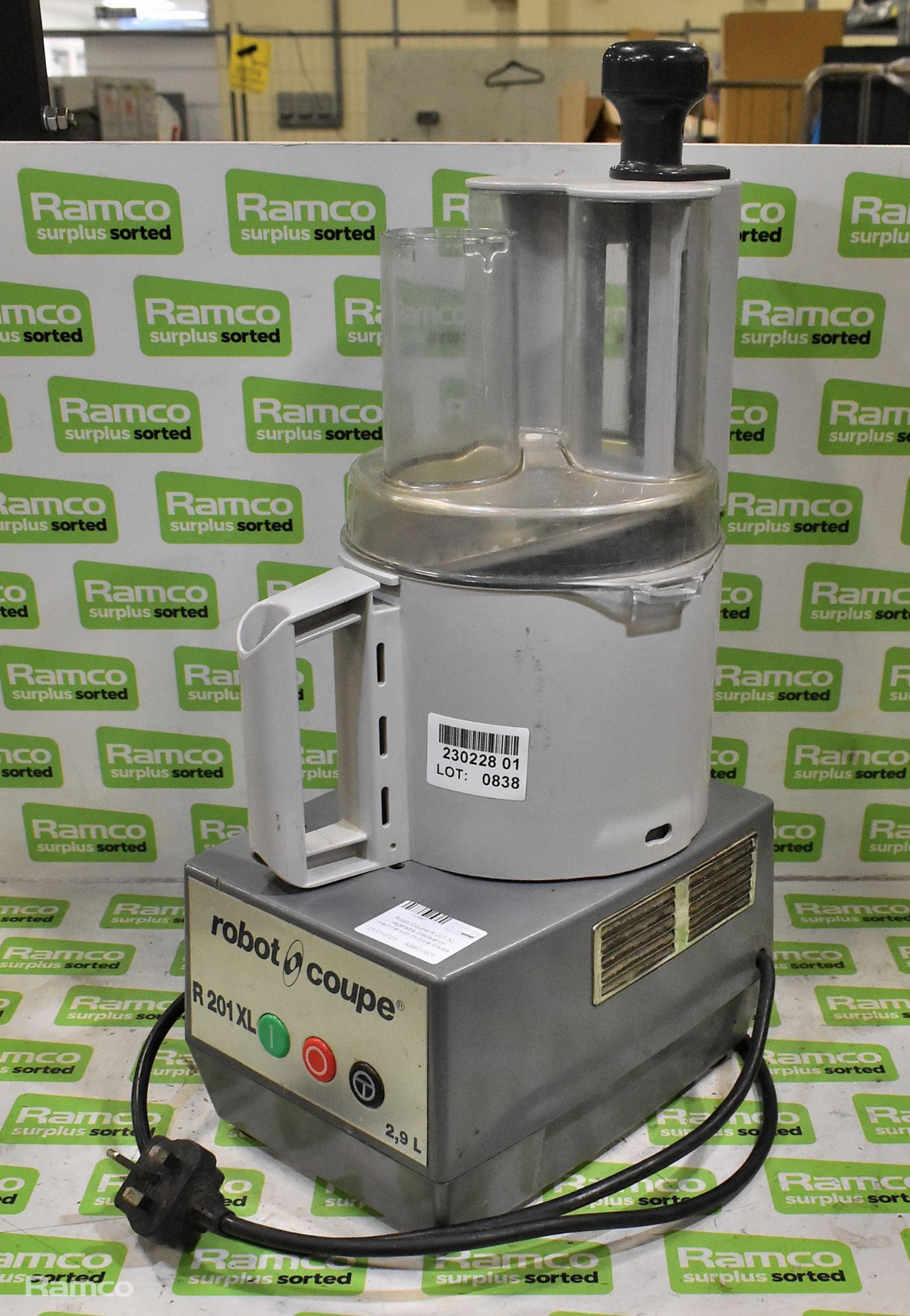 Robot Coupe R201 XL vegetable preparation machine with multiple blades