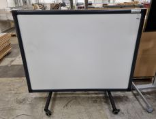 CleverTouch whiteboard on mobile stand - whiteboard size: 170x130cm