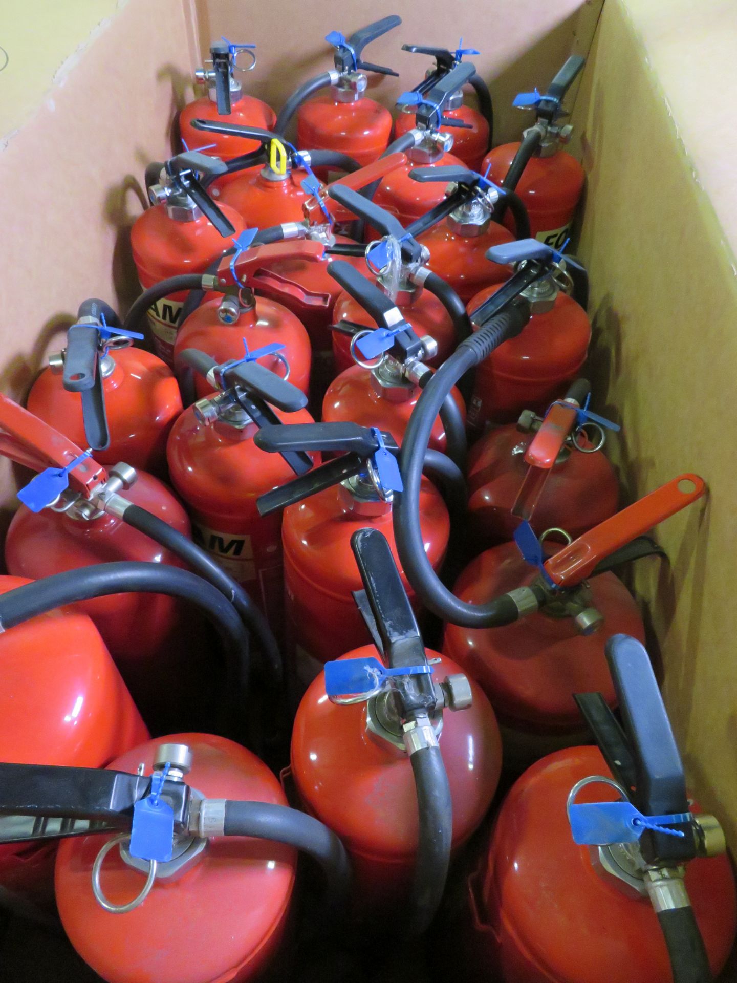 23 x Foam fire extinguishers - beyond expiration date, will need checking and retesting - Image 2 of 3