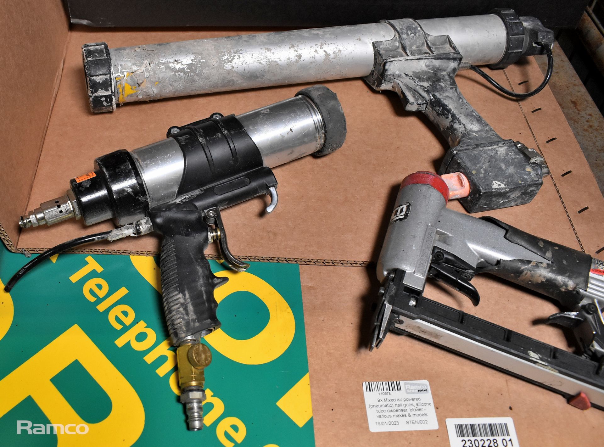 2x Air powered (pneumatic) nail guns, 4x silicone tube dispenser, Paint srayer - Image 3 of 6