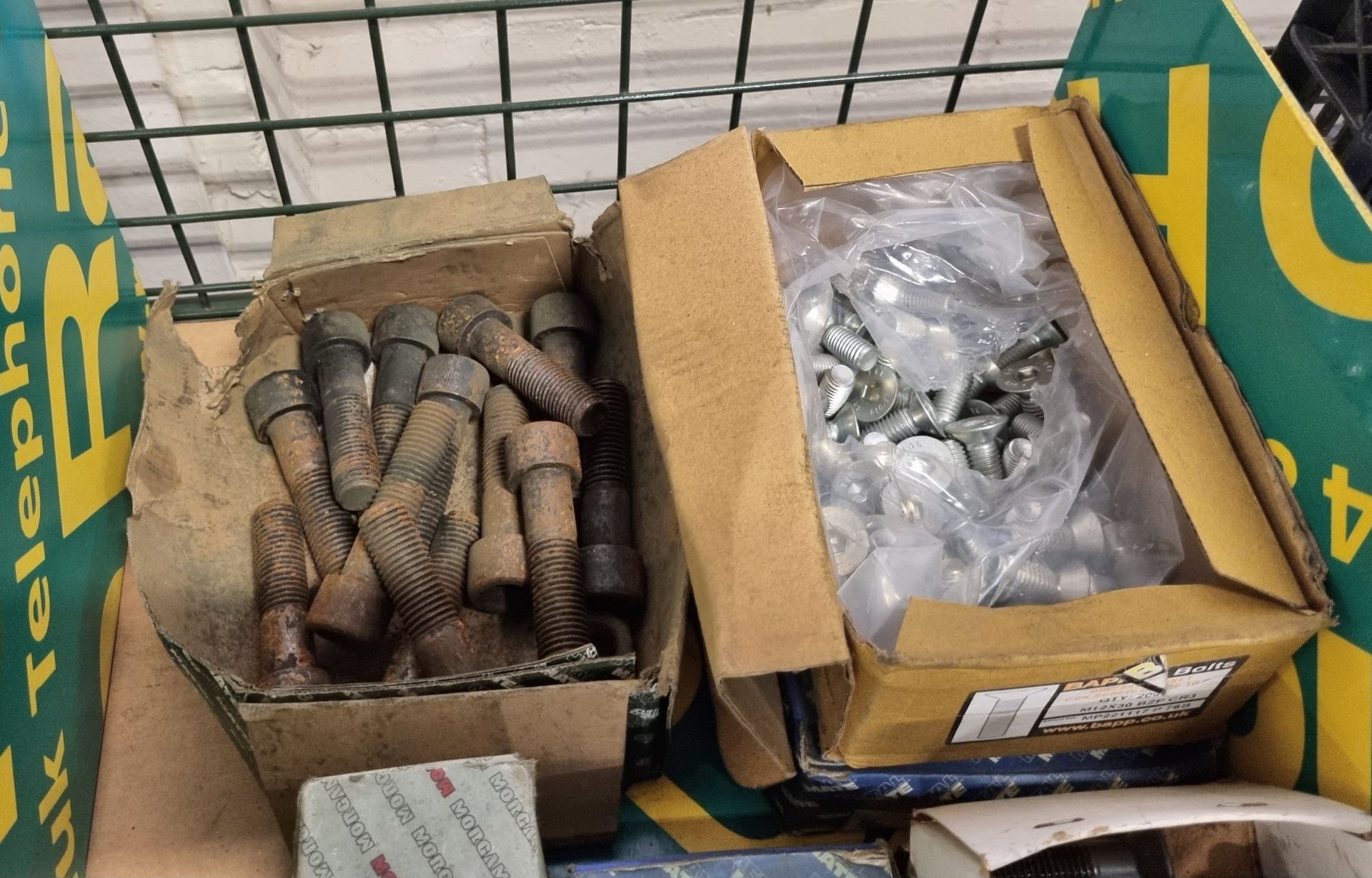 Mixed quantity of boxed and bagged socket head bolts - various sizes and thickness - Image 2 of 5