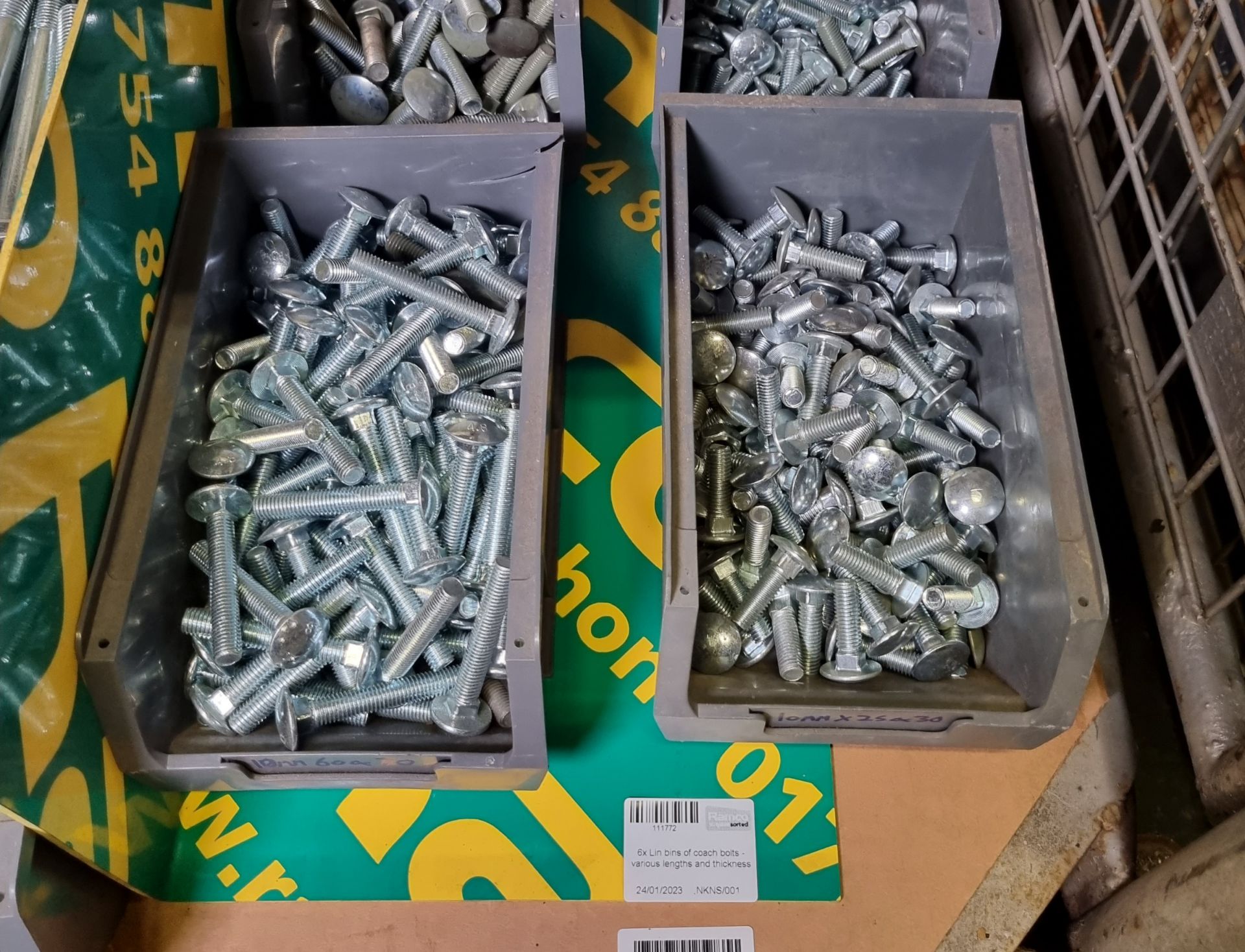 Coach bolts - various lengths and thickness - Image 4 of 4