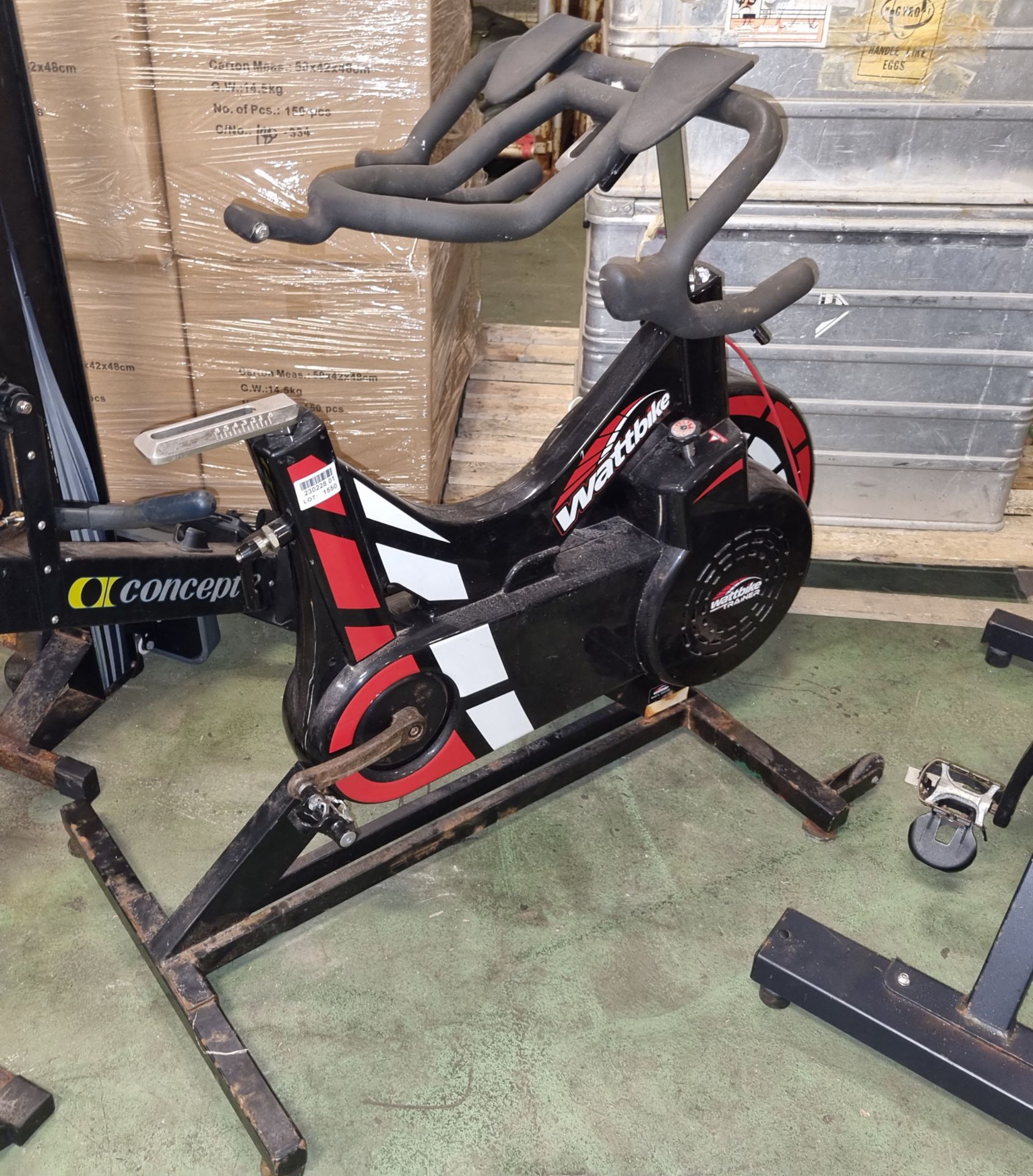 WATTBIKE Trainer gym exercise bike - 130 L x 80W x 150H cm - AS SPARES OR REPAIRS - Image 2 of 4