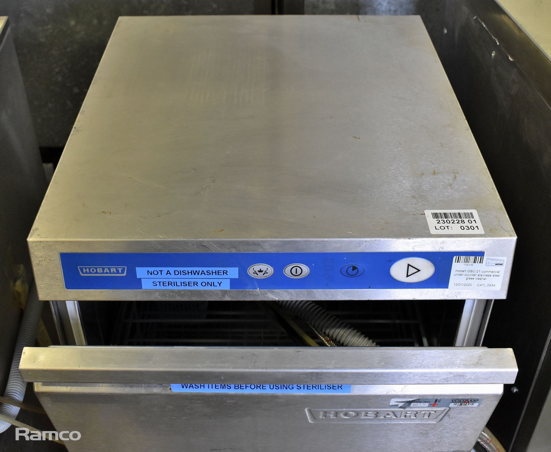 Hobart GSC-21 commercial under-counter stainless steel glass washer - Bild 2 aus 5