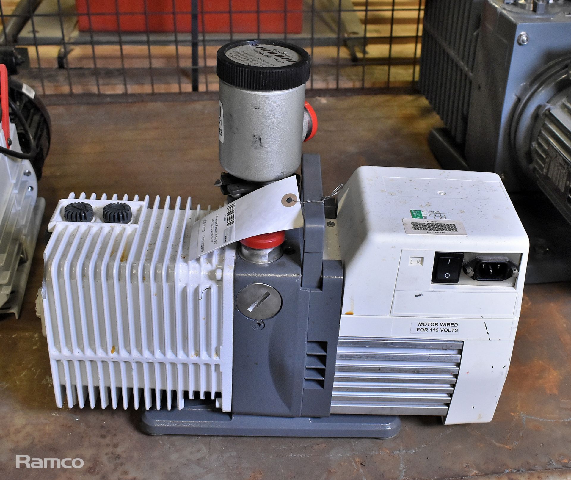 Edwards Pascal 2010 SD vacuum pump 115V - Image 4 of 4