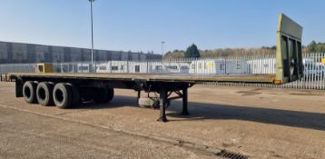 40 Foot flat bed trailer with headboard & 12V sockets - unknown year as no plate on trailer