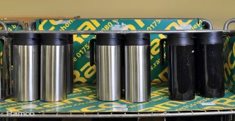 10x Elia JFS-1500S 1.5L stainless steel cylinder vacuum jugs, 4x Elia JFS-1500B 1.5L jugs