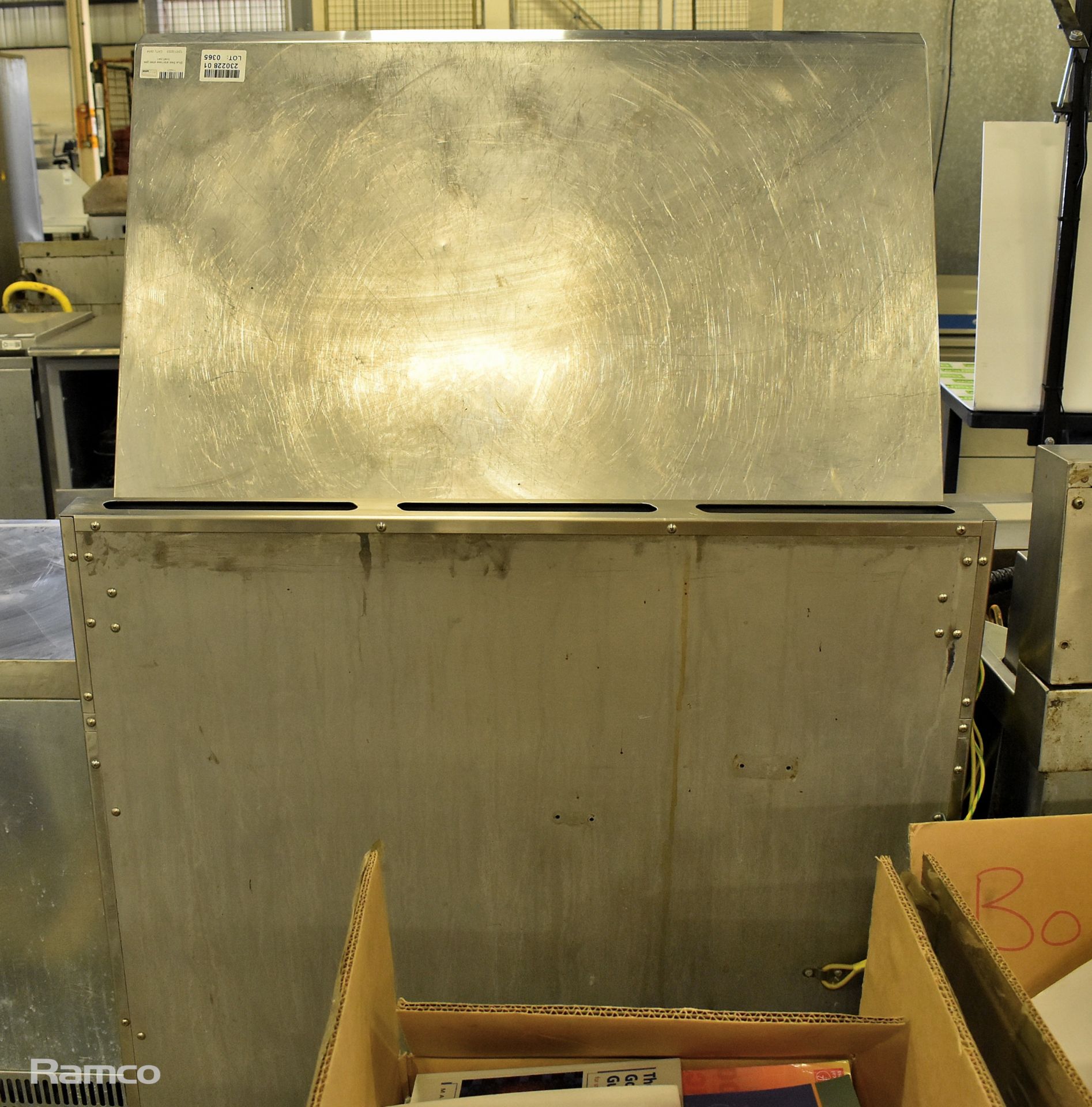 Blue Seal stainless steel gas bratt pan - Image 6 of 6