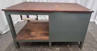 Wooden workbench with side-opening 2 door cabinet