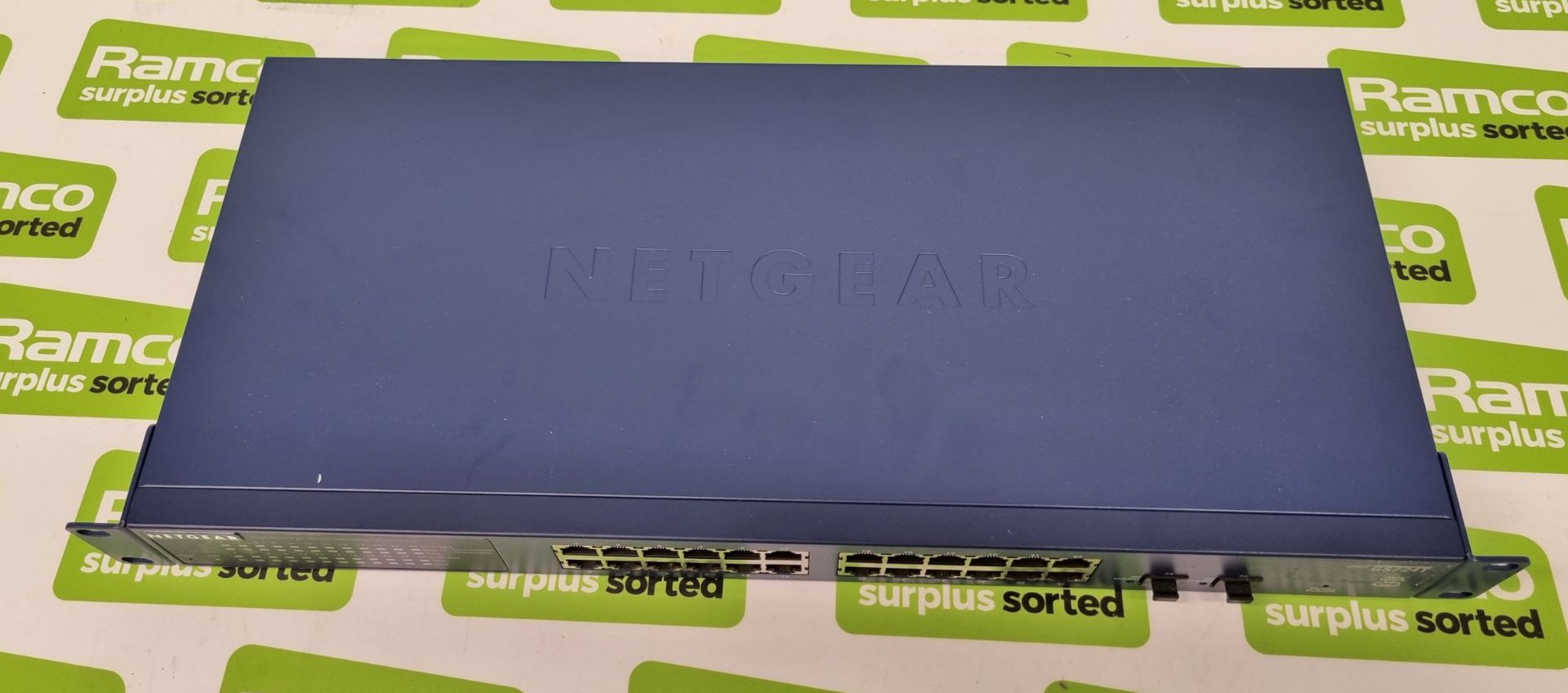 Netgear GS742T 24 port gigabit network switch (rack mountable) - Image 4 of 9