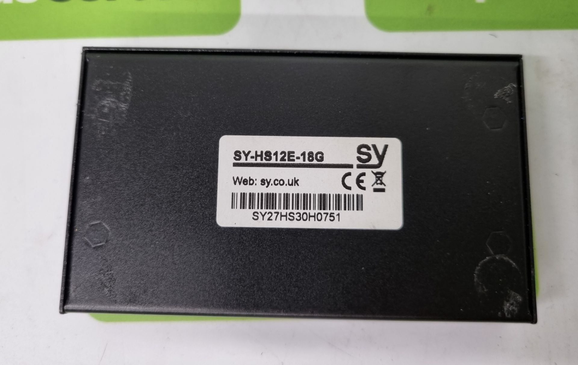 SY-HS12E-18G 1x2 HDMI 2.0 (18Gbps) splitter - Image 6 of 7