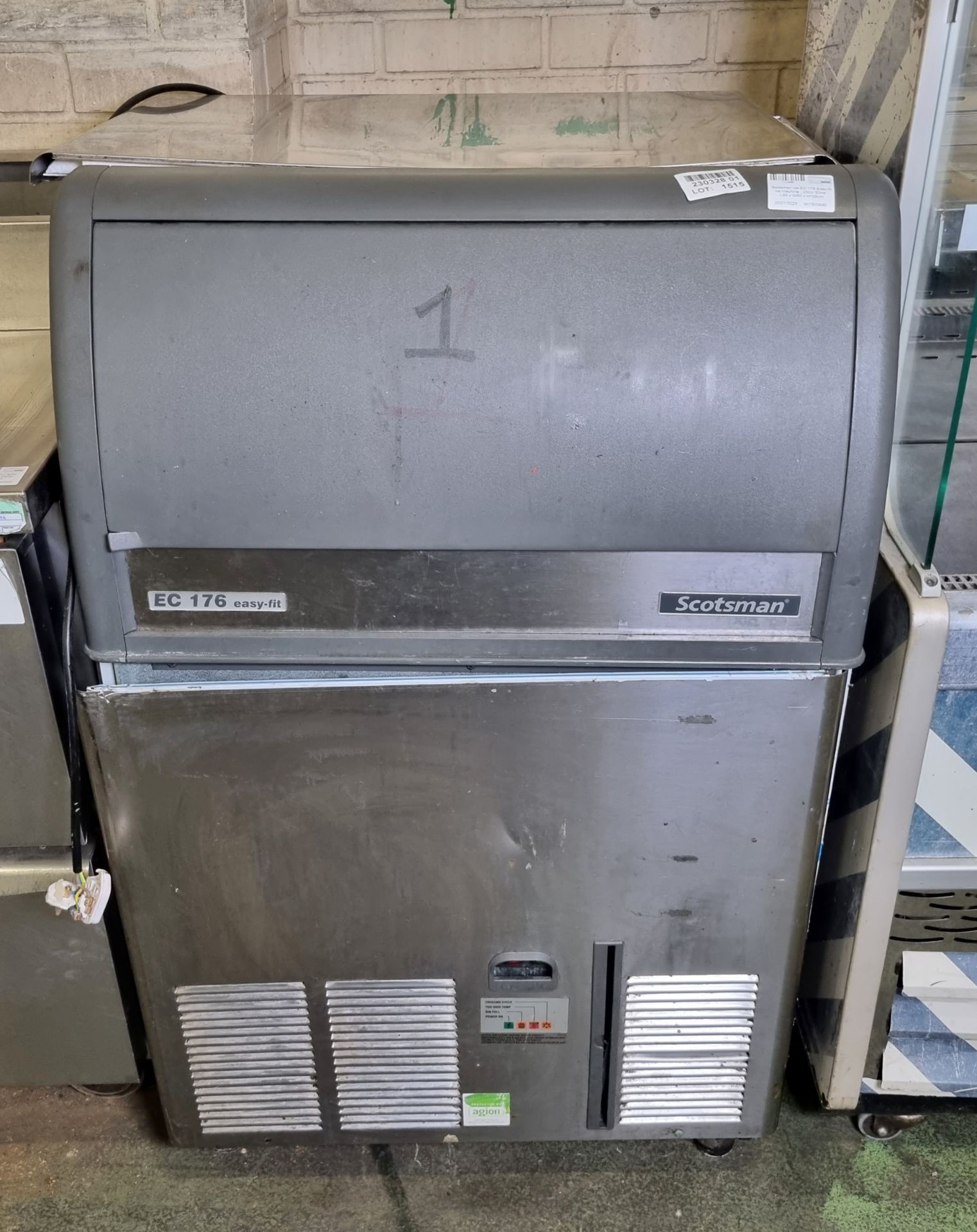 Scotsman ice EC 176 Easy-fit ice machine - 230V 50Hz - L68 x W60 x H108cm