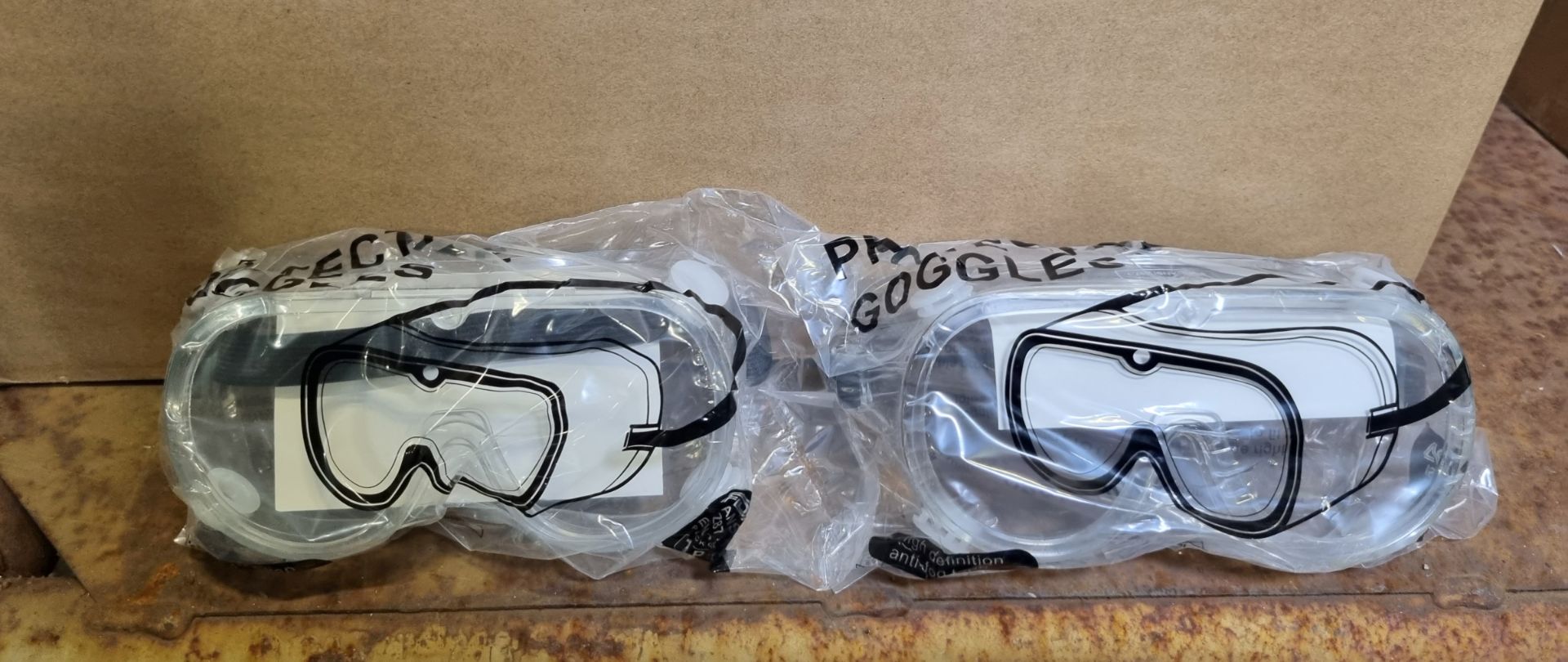 Box of goggles - 150 pairs per box
