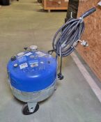 Rozone Sustainable Solutions Romess mobile brake bleeder