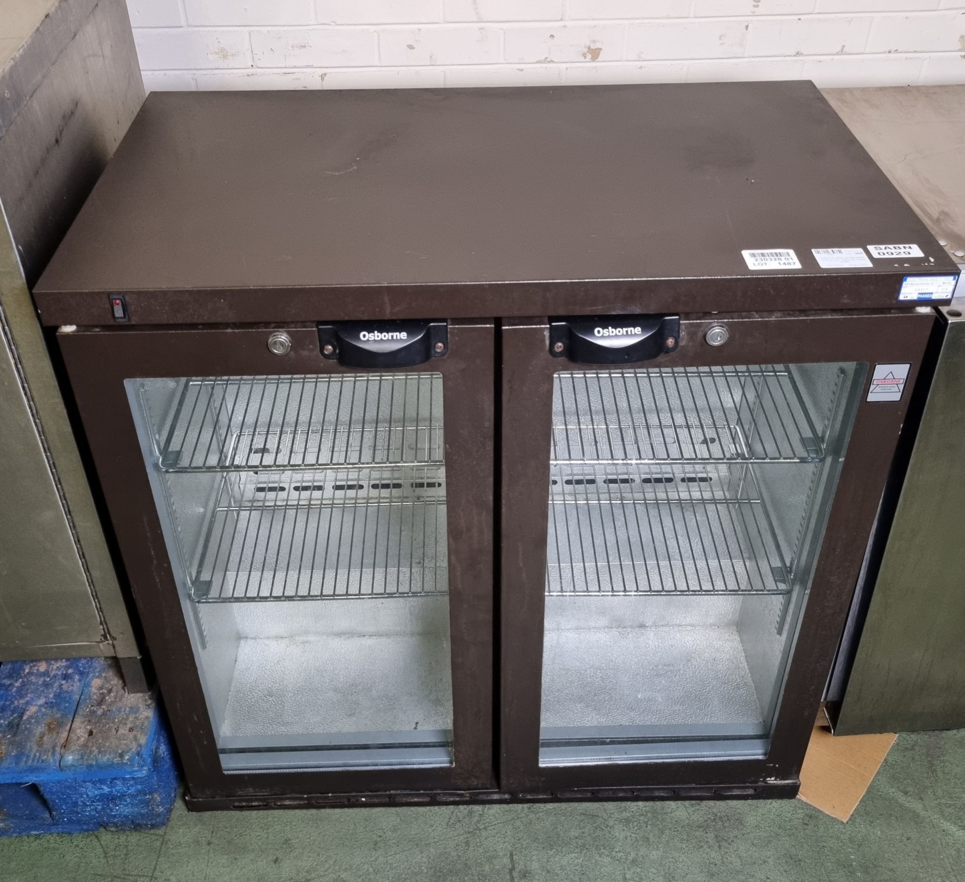 Osborne 250E double glass sliding door - back bar - bottle cooler - 900mm W - Image 2 of 4