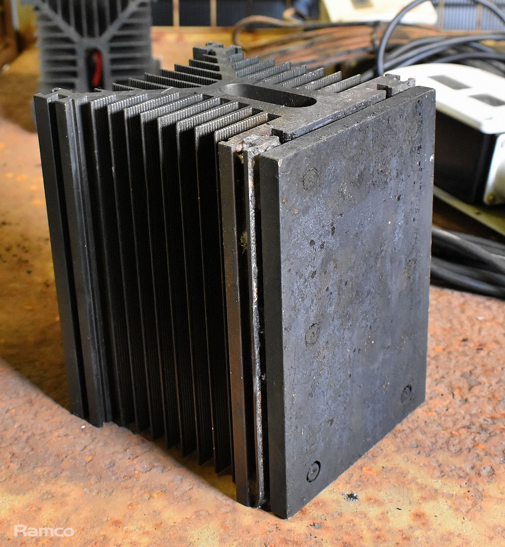 Electrical spares - Danfoss temperature controllers, thermoelectric generators - Bild 6 aus 6