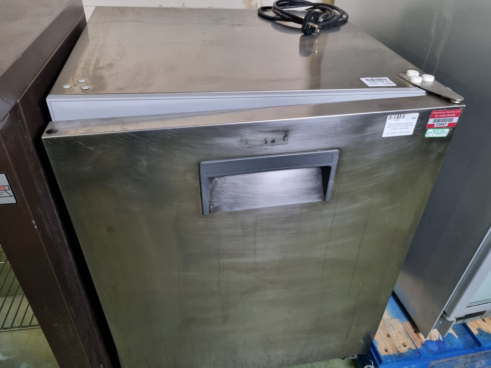 Delfield Sadia Refrigeration RS10100U-R stainless steel undercounter fridge - 640mm W - Image 5 of 5