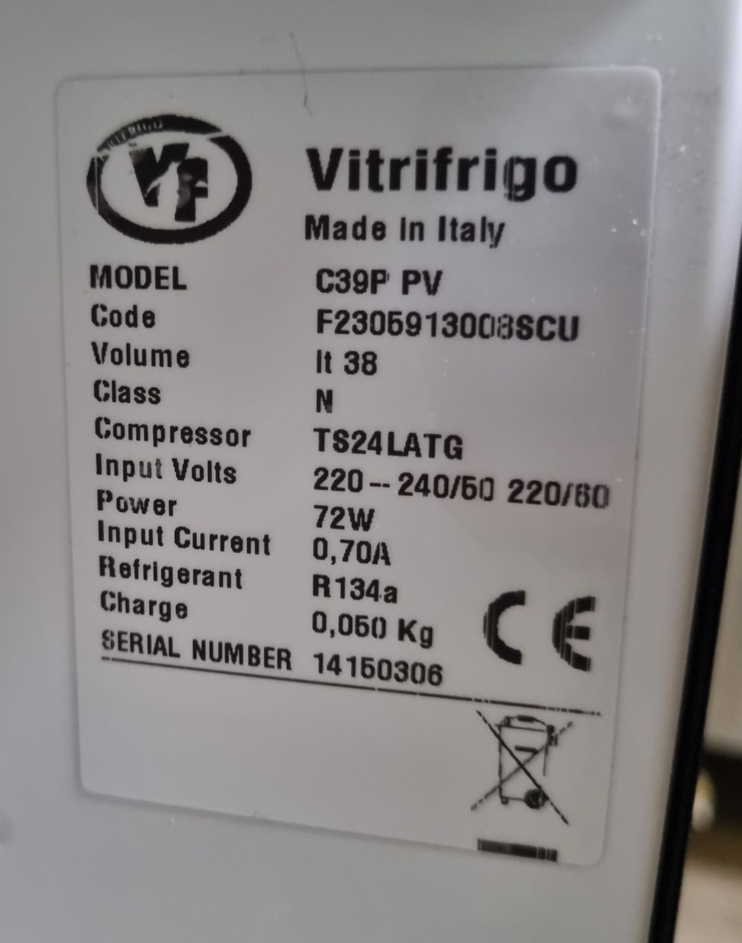 Vitrifrigo C39P PV Mini fridge, 220/240V 50Hz - L39 x W40 x H54cm - Image 5 of 5