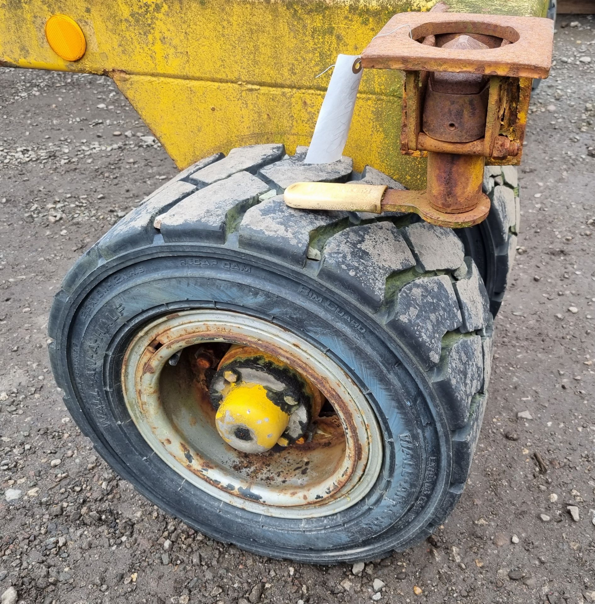 20ft Skeletal yard trailer - solid wheeled - Image 6 of 10