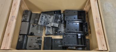14x Metal connector plates