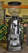 Mazzer Luigi Royal coffee grinder - 220/230V 50Hz - L37 x W23 x H71cm