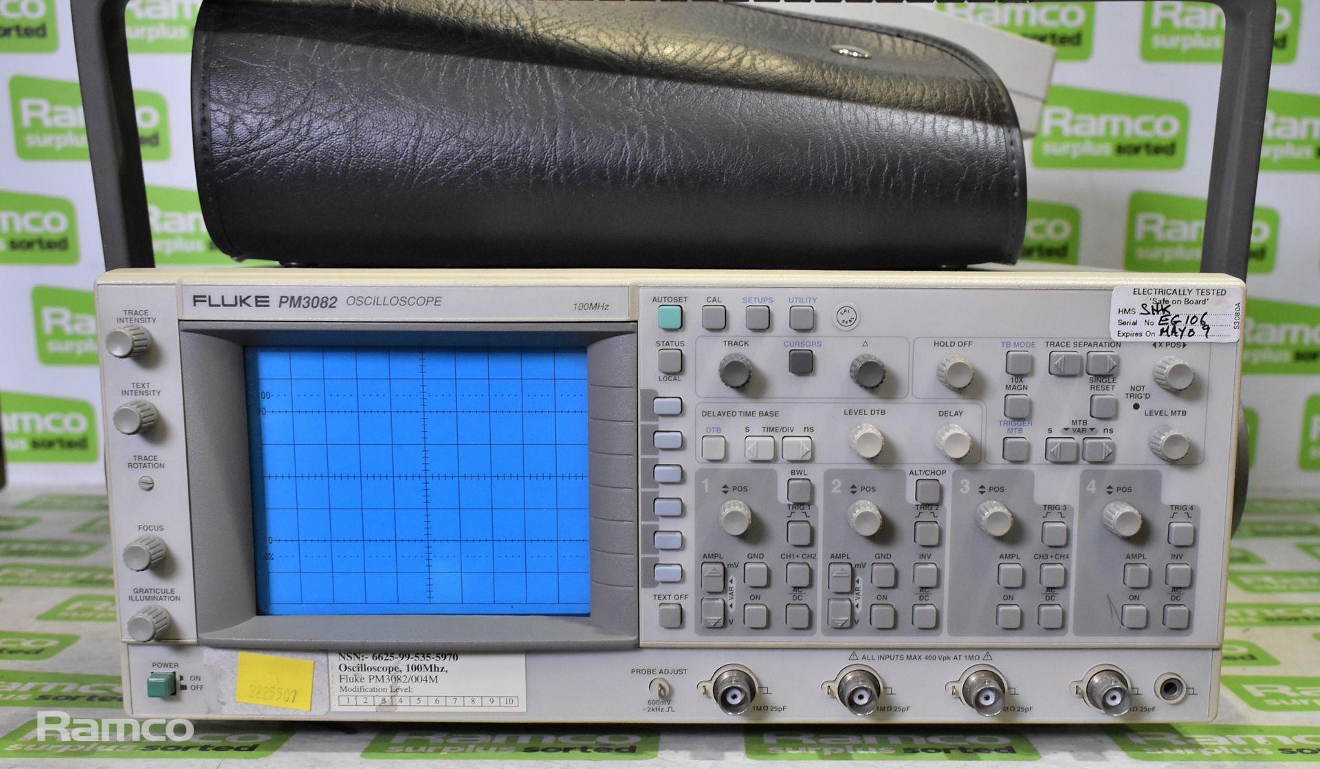 Fluke PM3082 100MHz Oscilloscope with bag - Image 2 of 4