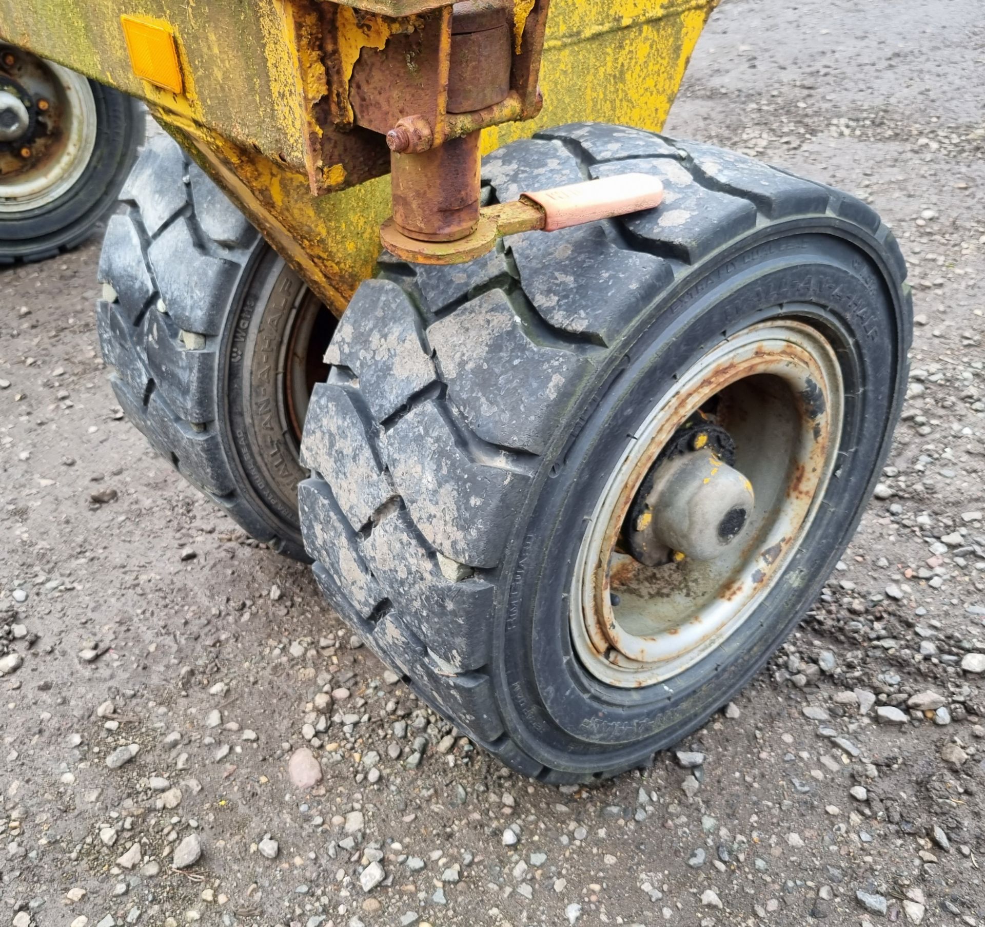 20ft Skeletal yard trailer - solid wheeled - Image 7 of 10