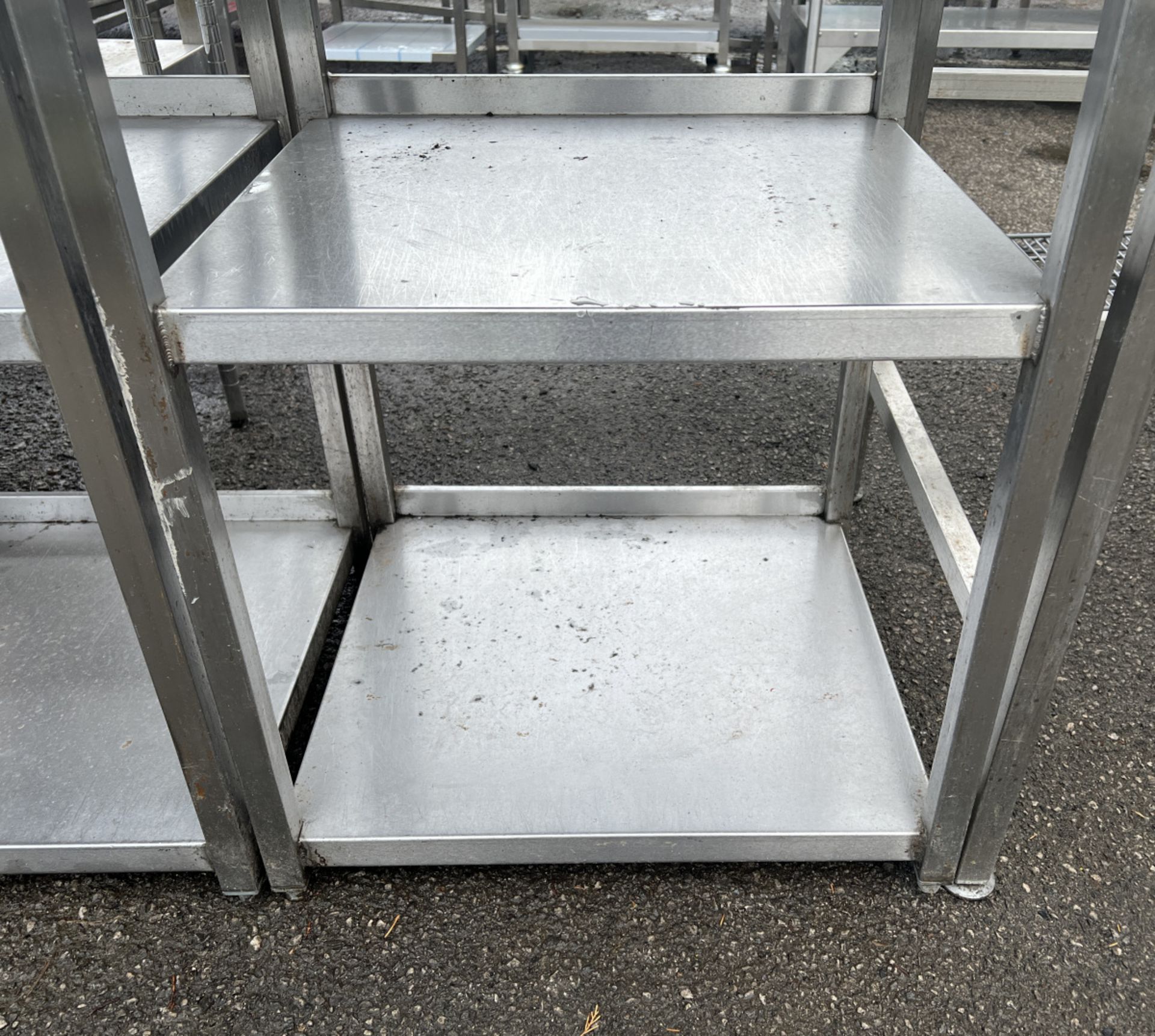 Stainless steel draining table with 2 bottom shelves - dimensions: 60 x 65 x 95cm - Image 3 of 3
