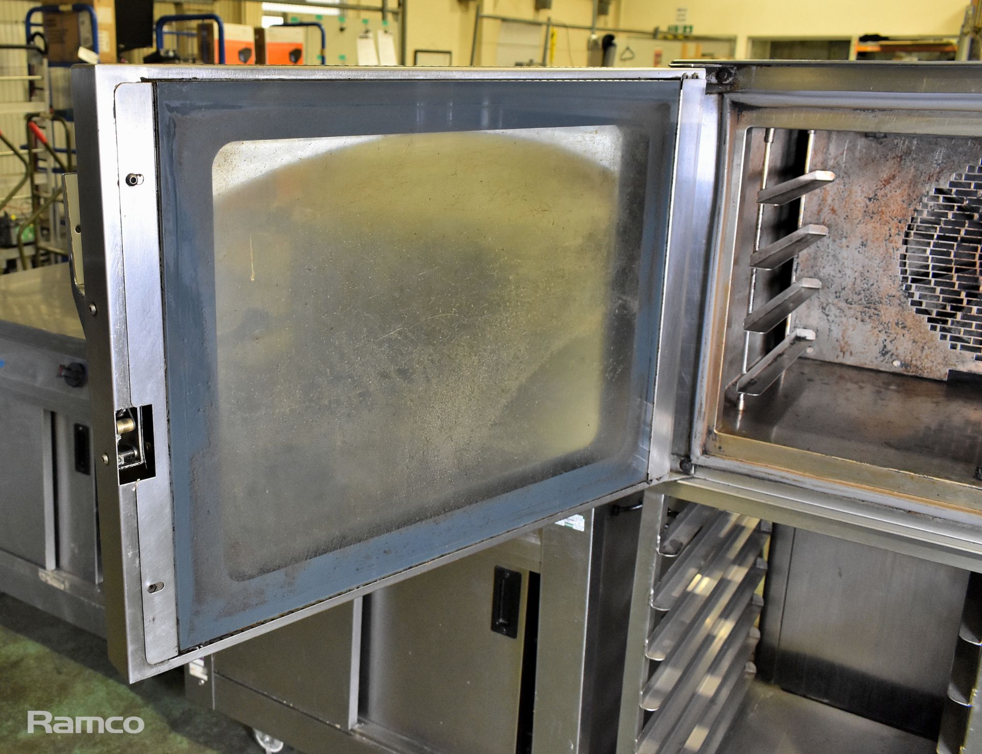 Mono BX equipment FG 15B Oven with stand, 415V 50Hz - Serial No 010460360 - L100 x W87 x H150cm - Image 4 of 7