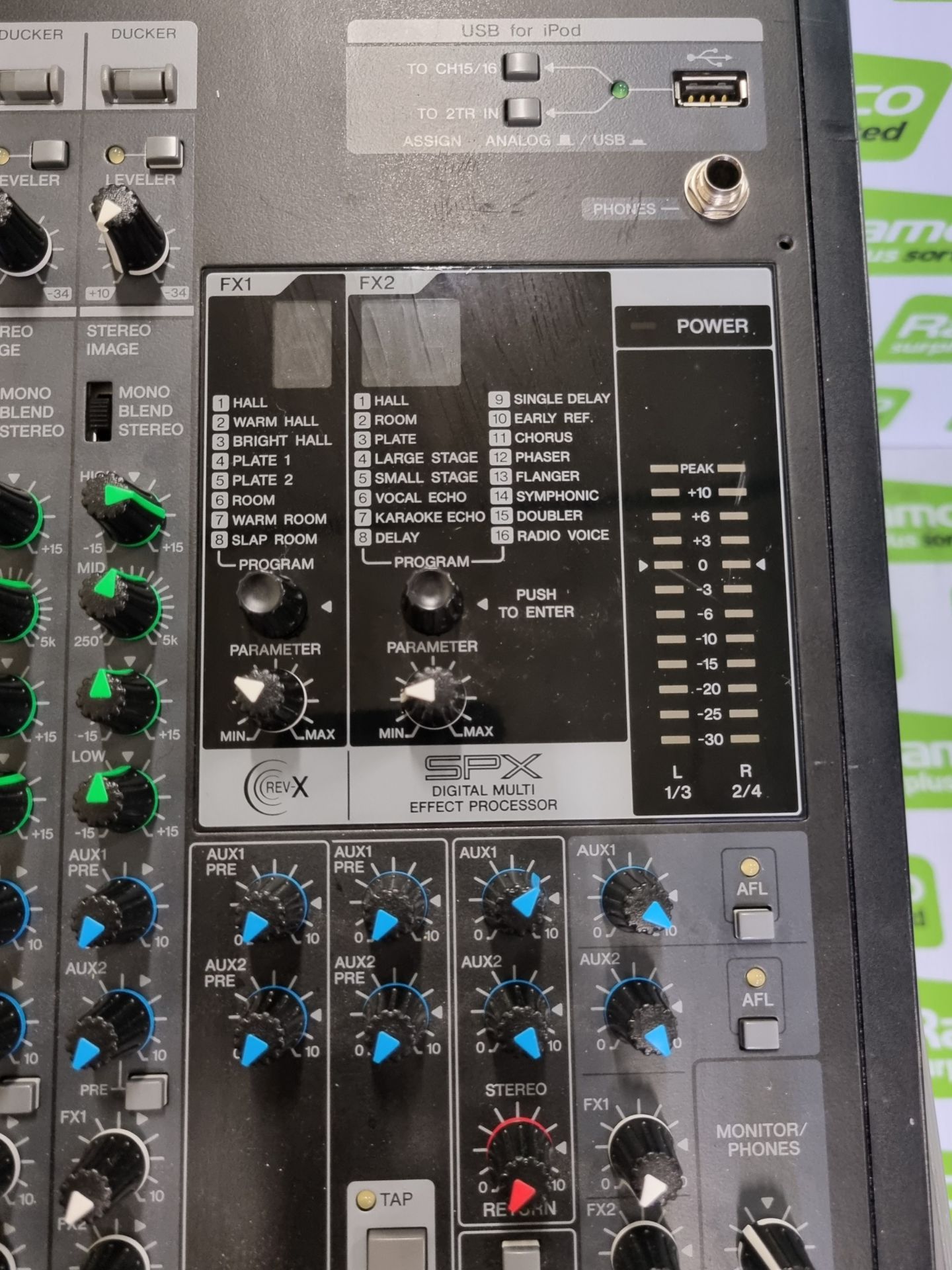 Yamaha MGP16X 16 channel audio mixer in flight case - Image 5 of 7