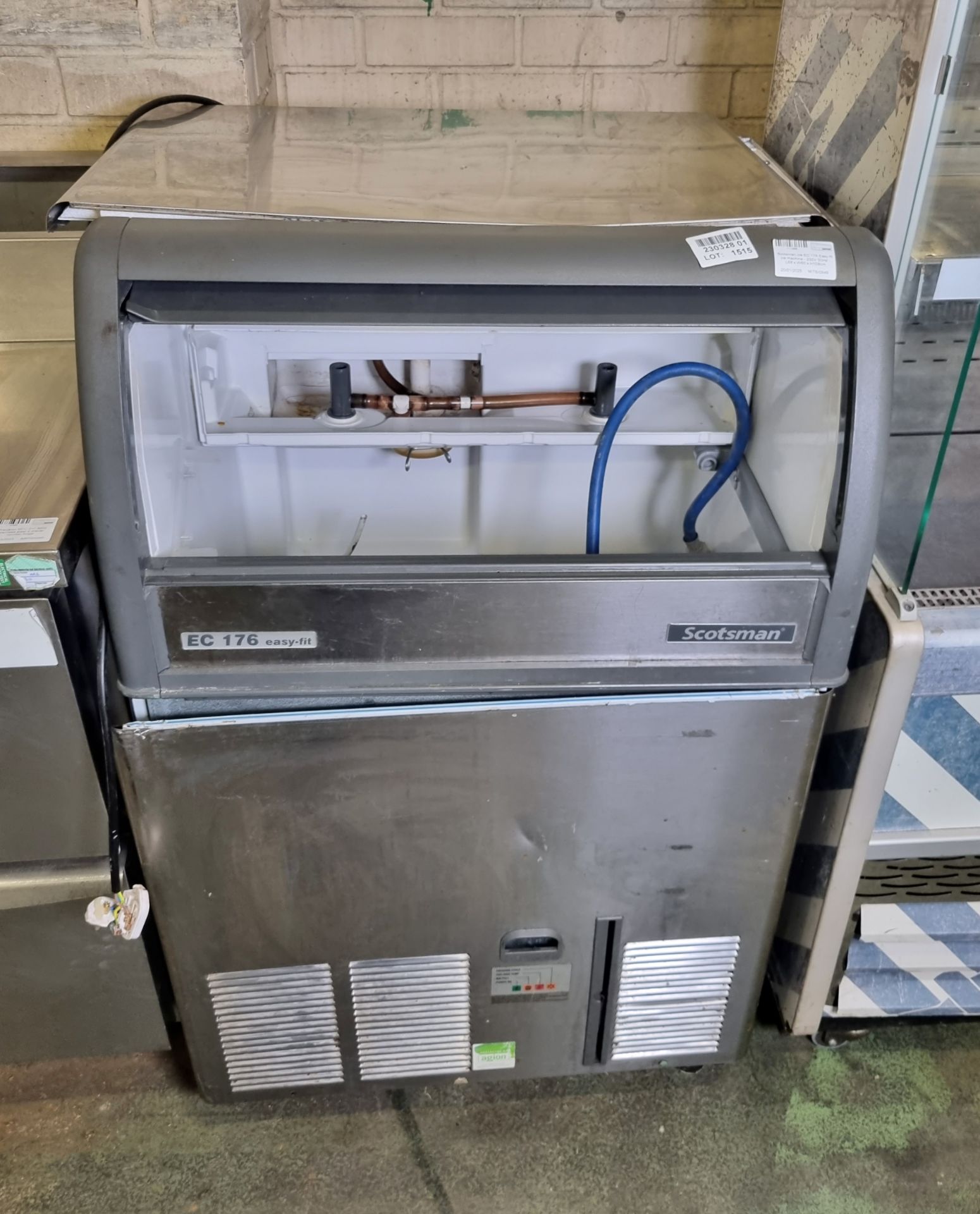 Scotsman ice EC 176 Easy-fit ice machine - 230V 50Hz - L68 x W60 x H108cm - Image 3 of 6