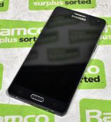 Samsung galaxy A5 mobile phone (2015) - handset only