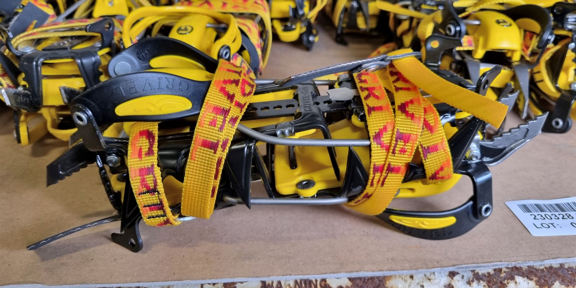 30x Grivel adjustable crampons - Bild 4 aus 5