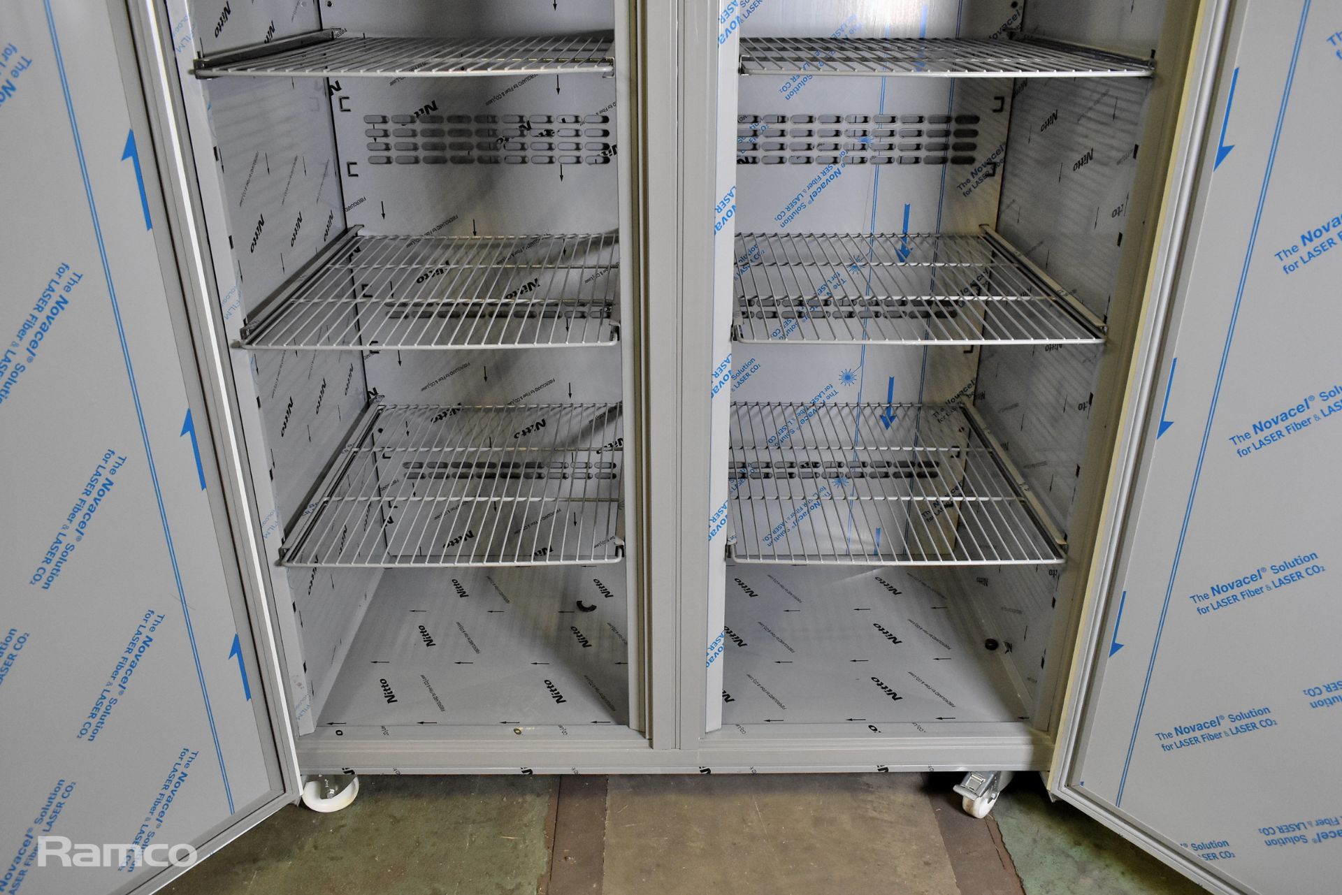 Iceinox VTS 1340 CR stainless steel upright double door refrigerator with 6 adjustable shelves - Image 2 of 5