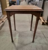 Wooden table - 61 x 61 x 74cm