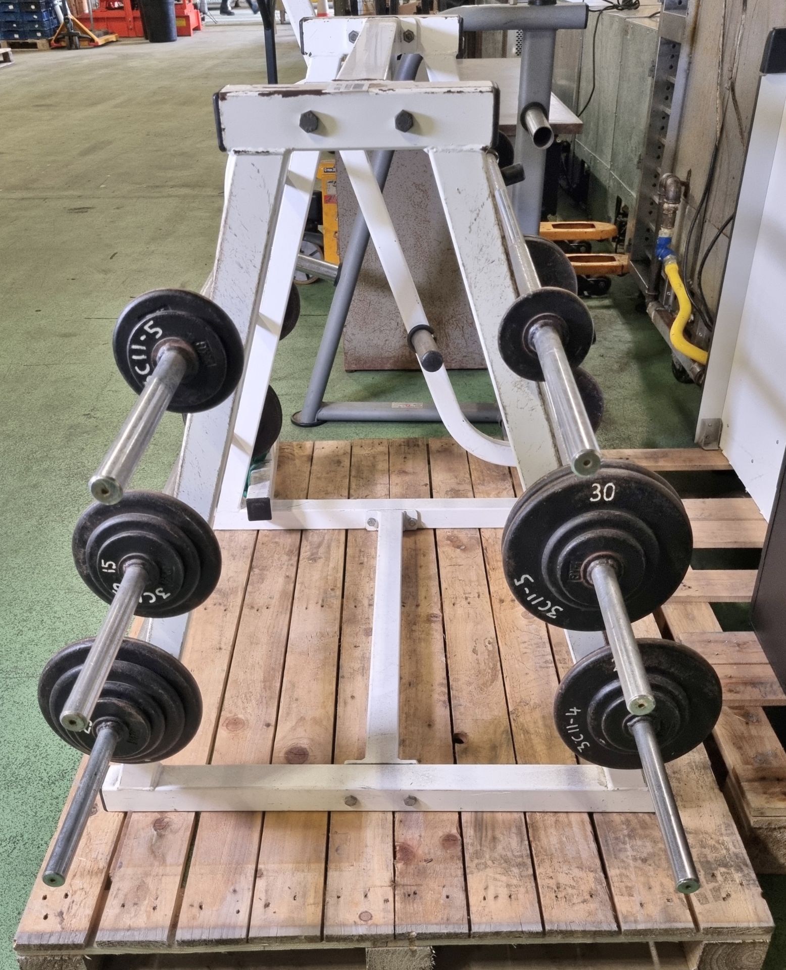 Metal weight rack - L50 x W79 x H126cm, Barbell rack with assortment of barbells in various weights - Image 4 of 4