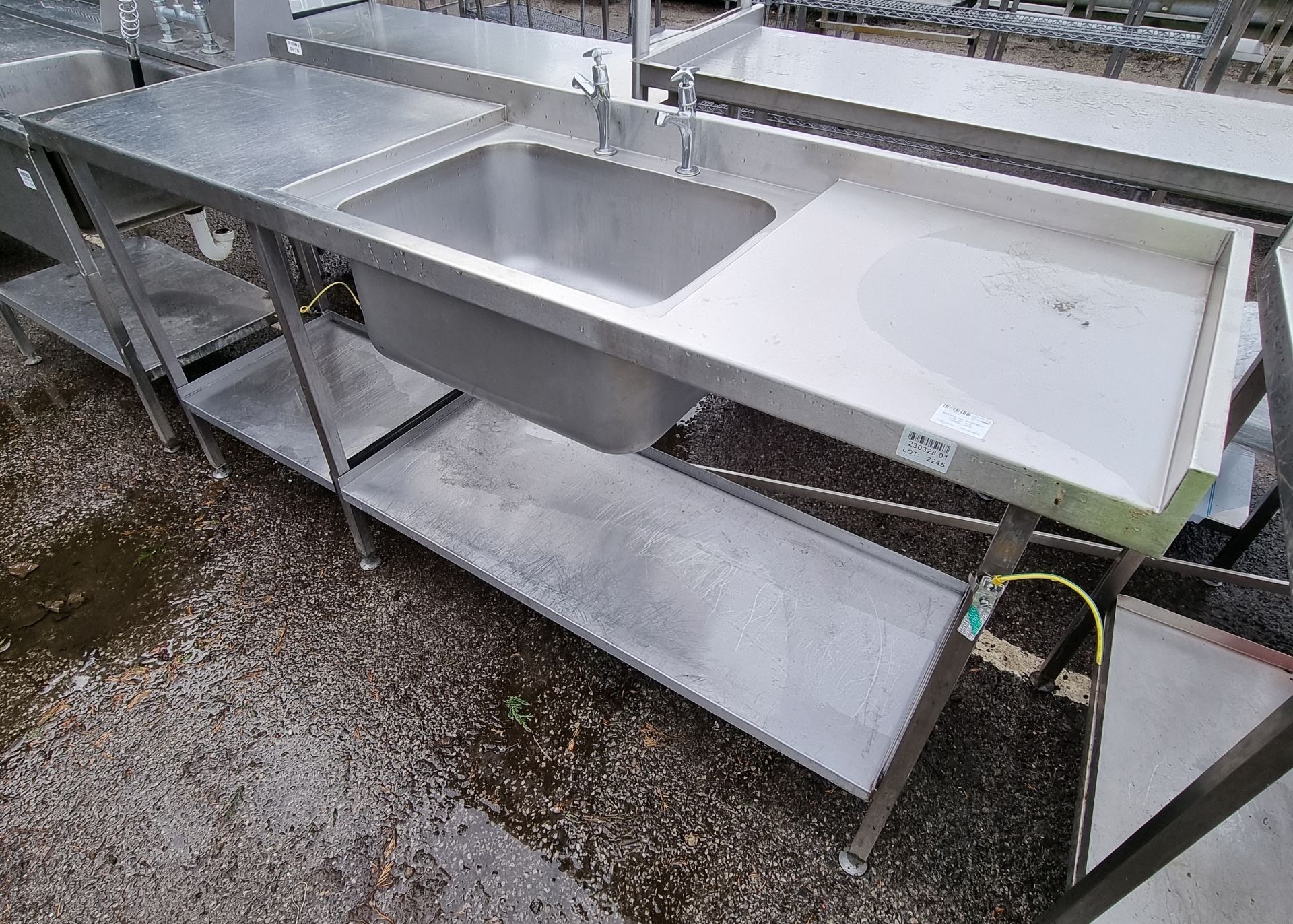 Stainless steel preparation table with sink - 203 x 62 x 108cm