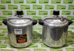 2x Skyline aluminium pressure cookers